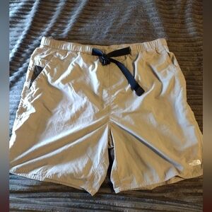 The North Face Active Men's Shorts Size XL Color Khaki